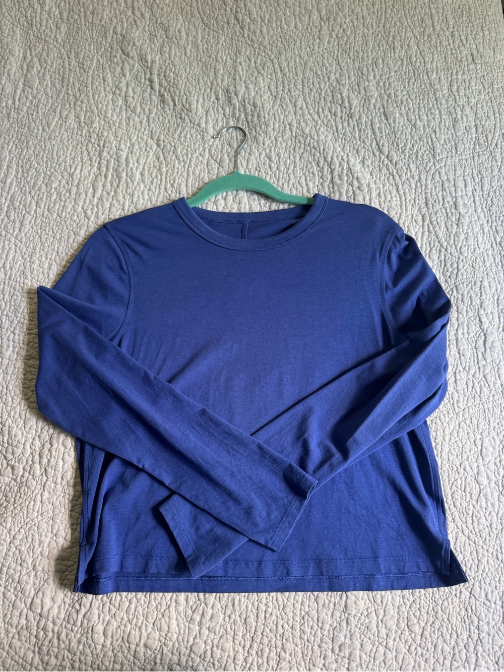 LULULEMON  Long-Sleeve Crew Neck Shirt - Blue